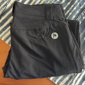Marmot Hiking Pants.  Like New.  Size Medium (8).